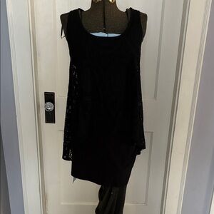 Chic Black Sleeveless Mini Dress
